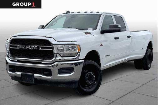 2021 RAM 3500 Tradesman Crew Cab 4x4 8' Box