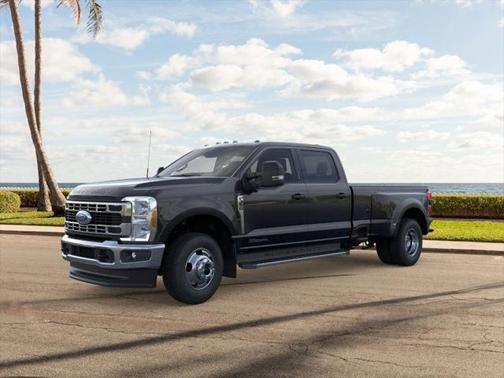 2025 Ford F-350 XLT