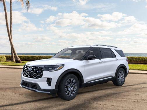 Star White Metallic Tri-Coat 2026 Ford Explorer Platinum