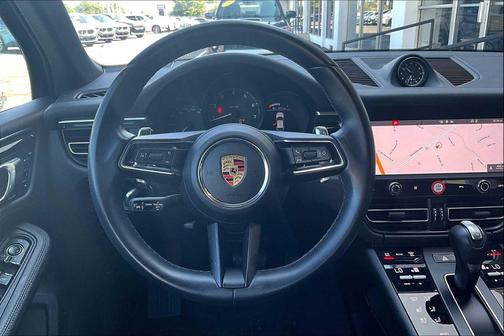 2023 Porsche Macan T