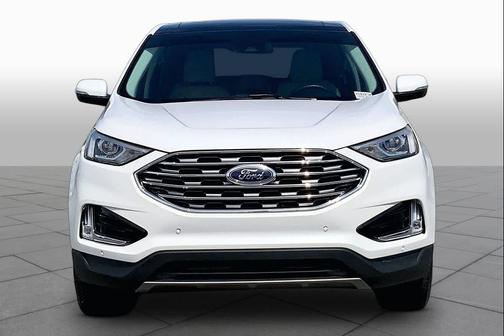 Star White Metallic Tri-Coat 2021 Ford Edge Titanium