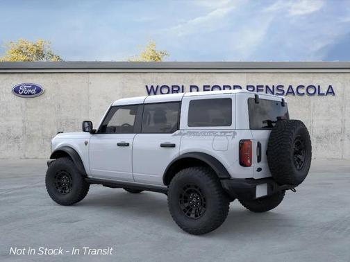 Oxford White 2026 Ford Bronco Badlands