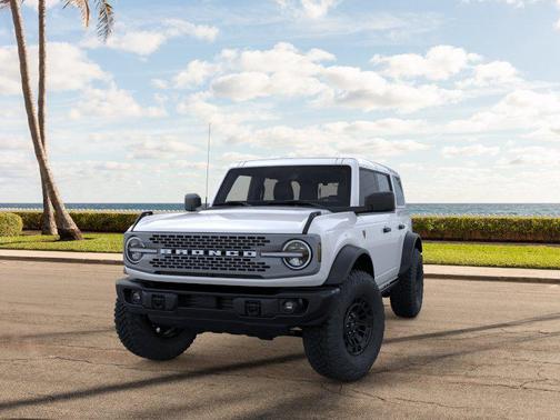 Oxford White 2026 Ford Bronco Badlands