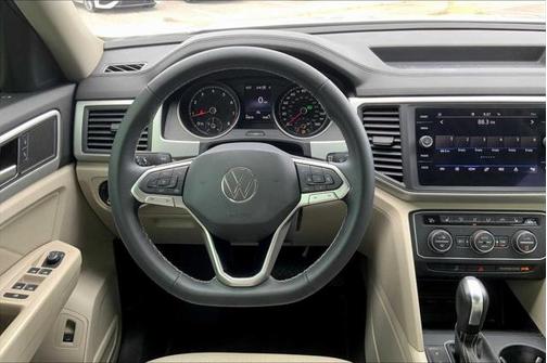 2021 Volkswagen Atlas 2.0T SE w/Technology