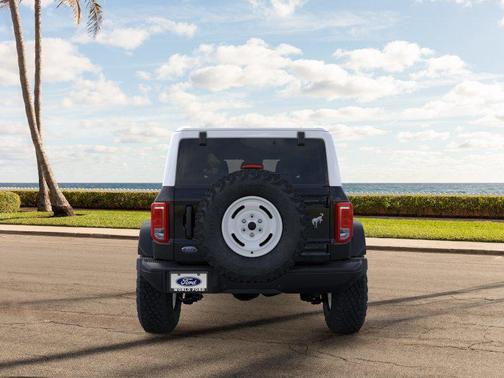 Shadow Black 2026 Ford Bronco Heritage Edition