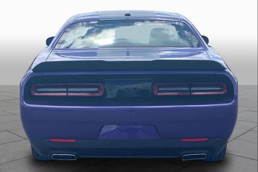 Plum Crazy Pearlcoat 2023 Dodge Challenger SXT