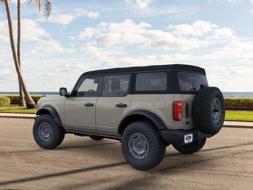 2025 Ford Bronco Base