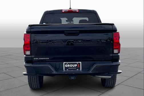 2024 Chevrolet Colorado WT