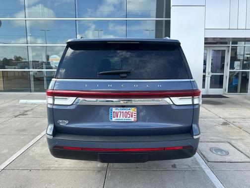 2023 Lincoln Navigator Reserve