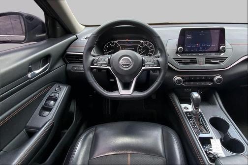 Gun Metallic 2021 Nissan Altima SR FWD