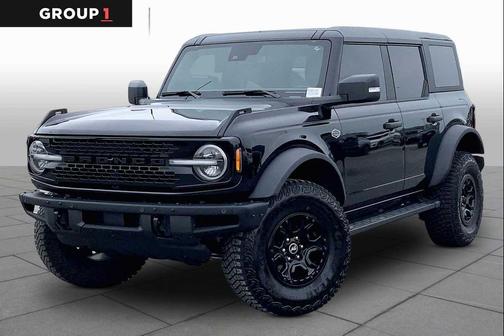 Shadow Black 2024 Ford Bronco Wildtrak