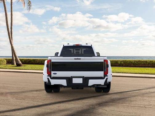 2025 Ford F-350 Platinum