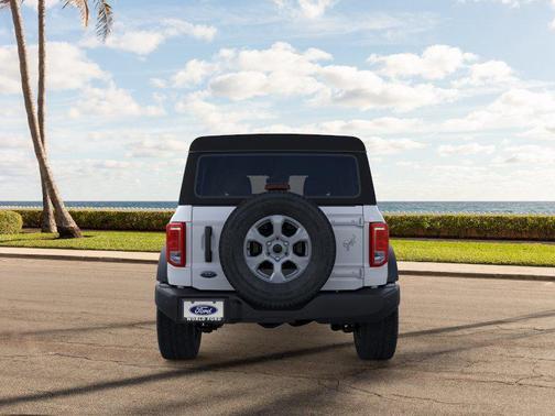 Oxford White 2026 Ford Bronco Big Bend