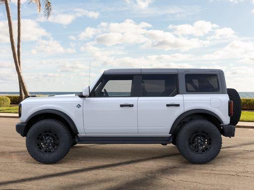 Oxford White 2026 Ford Bronco Outer Banks
