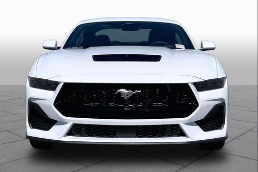 Oxford White 2026 Ford Mustang GT