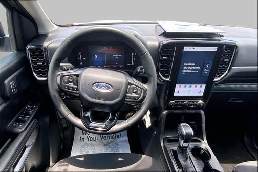 Oxford White 2025 Ford Ranger XLT