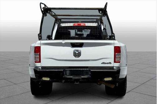 2021 RAM 3500 Tradesman Crew Cab 4x4 8' Box