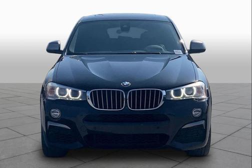 Black Sapphire Metallic 2018 BMW X4 M40i