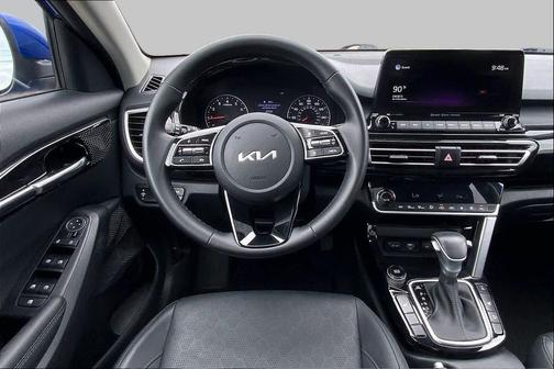 Neptune Blue 2022 Kia Seltos EX
