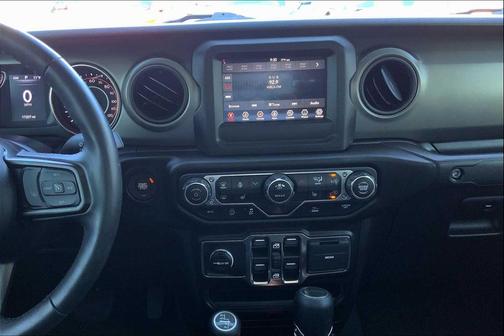 2022 Jeep Gladiator Willys 4x4