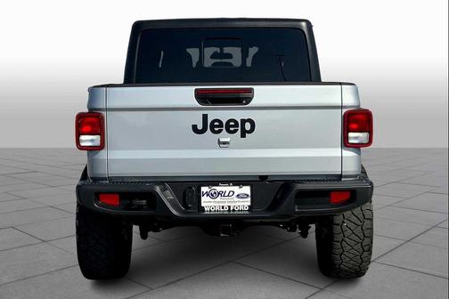 2022 Jeep Gladiator Willys 4x4