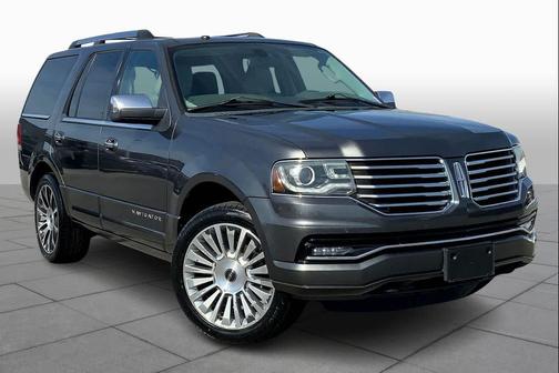2015 Lincoln Navigator Base