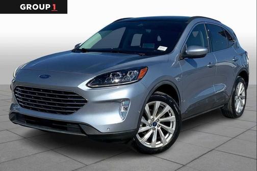 2022 Ford Escape Titanium