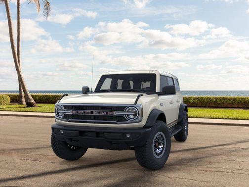 Wimbledon White 2026 Ford Bronco Outer Banks