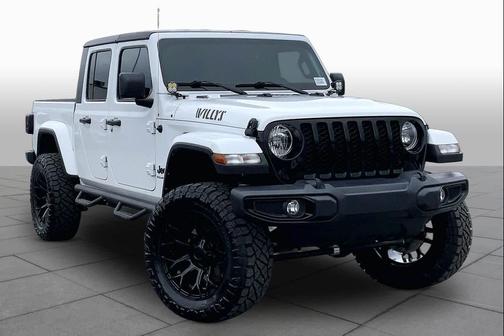 Bright White Clearcoat 2023 Jeep Gladiator Willys 4x4