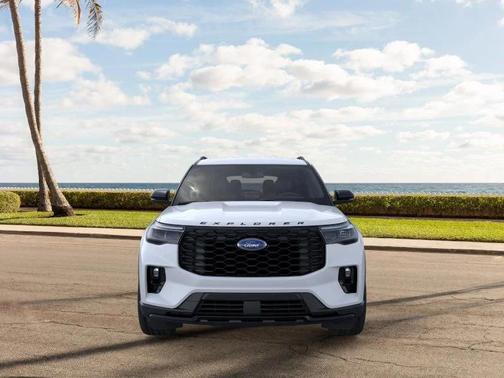 Space White Metallic 2026 Ford Explorer ST-Line