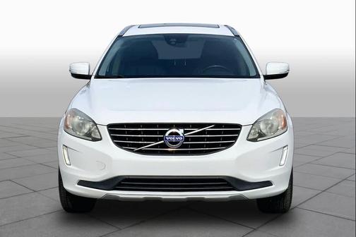 Crystal White Pearl 2016 Volvo XC60 T5 Drive-E Premier