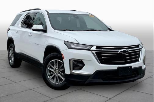 Summit White 2023 Chevrolet Traverse LT Cloth