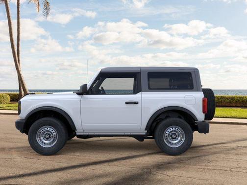 Oxford White 2026 Ford Bronco Base