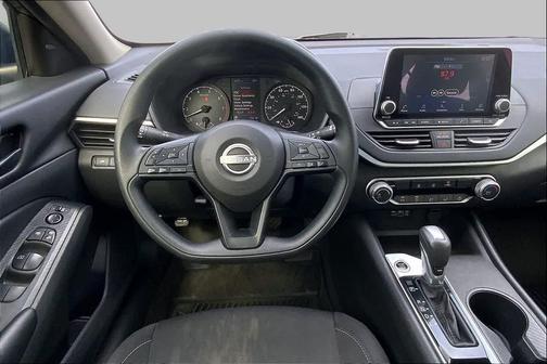 Gun Metallic 2025 Nissan Altima S FWD