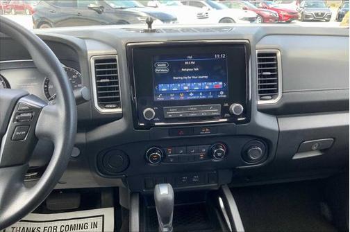 2022 Nissan Frontier SV