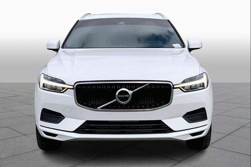 2020 Volvo XC60 T5 Momentum