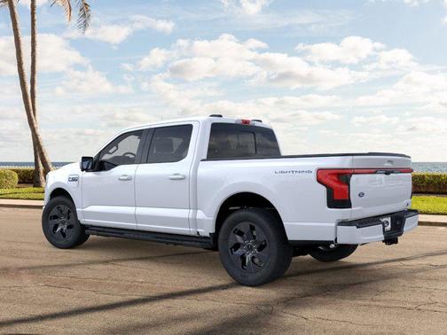 2025 Ford F-150 Lightning LARIAT