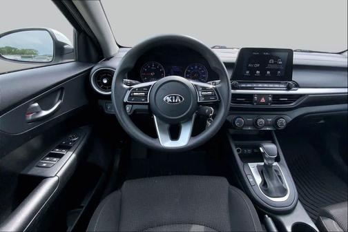 Clear White 2020 Kia Forte LXS