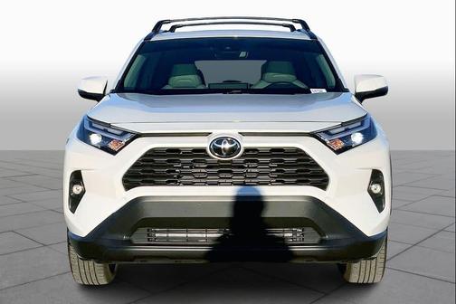 2025 Toyota RAV4 Hybrid XLE Premium
