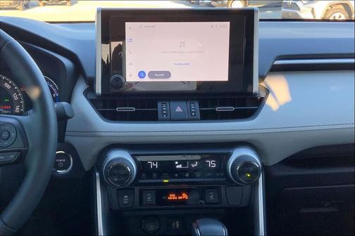 2025 Toyota RAV4 Hybrid XLE Premium