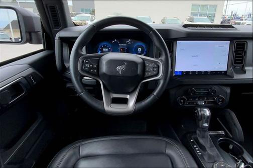 Ruby Red Metallic Tinted Clearcoat 2025 Ford Bronco Badlands
