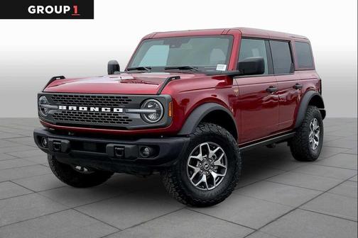 Ruby Red Metallic Tinted Clearcoat 2025 Ford Bronco Badlands