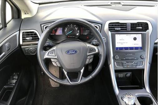 2020 Ford Fusion SEL