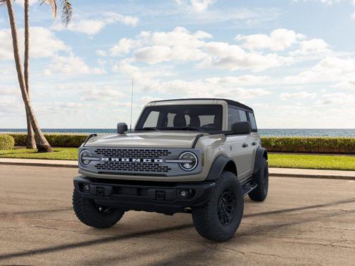 Desert Sand 2026 Ford Bronco Badlands