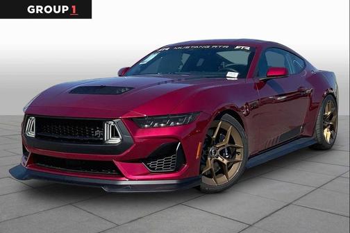 Molten Magenta Metallic Tinted Clearcoat 2026 Ford Mustang GT Premium