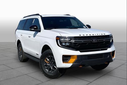 Oxford White 2026 Ford Expedition Tremor