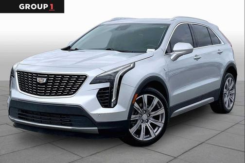 Radiant Silver Metallic 2020 Cadillac XT4 Premium Luxury