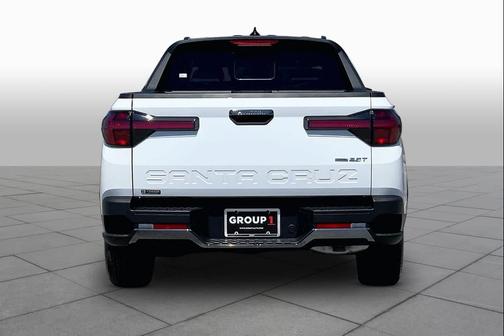Atlas White 2025 Hyundai SANTA CRUZ Limited