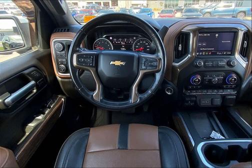 Iridescent Pearl Tricoat 2021 Chevrolet Silverado 1500 High Country