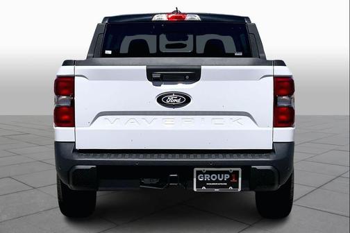 Oxford White 2026 Ford Maverick Lariat